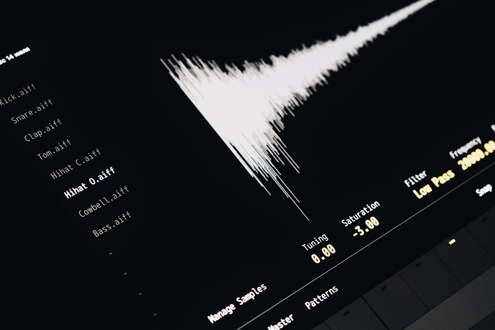 音声波形が表示されたモニター